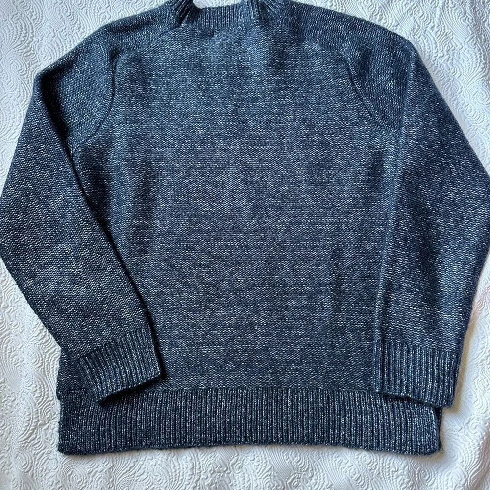 Men's Blue Sweater
